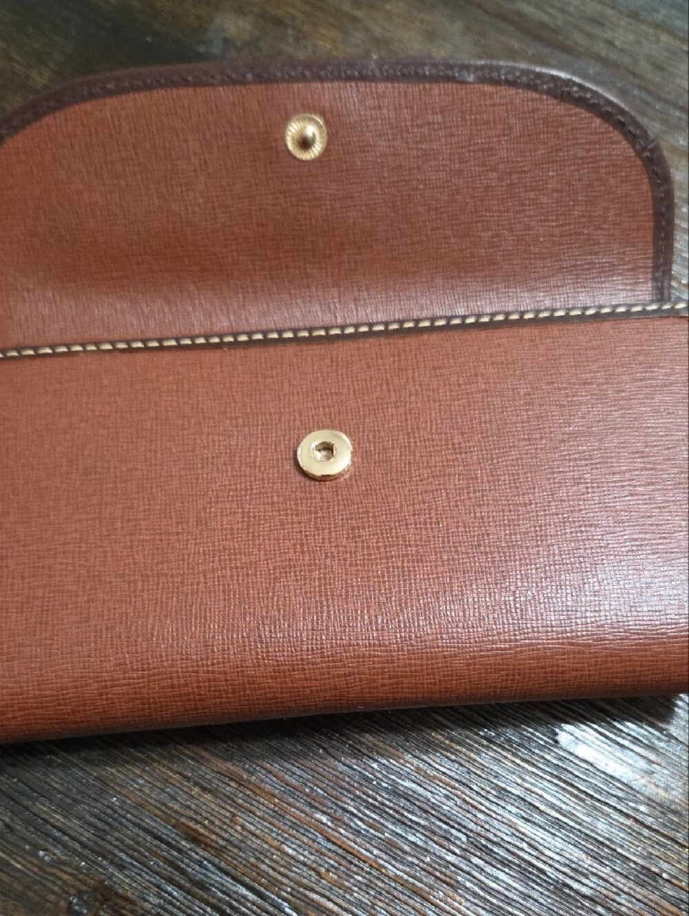 Dooney & Bourke Chestnut Brown Leather Flap Wallet with Brass Plaque - Picture 6 of 9